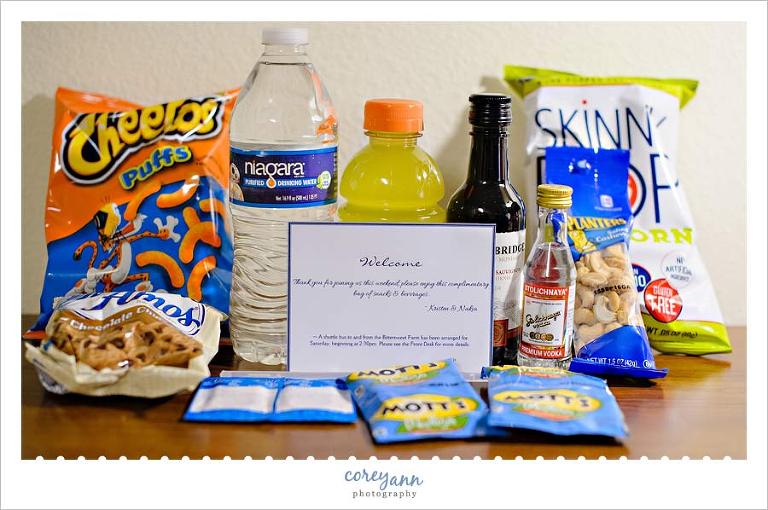 welcome bag for wedding guests