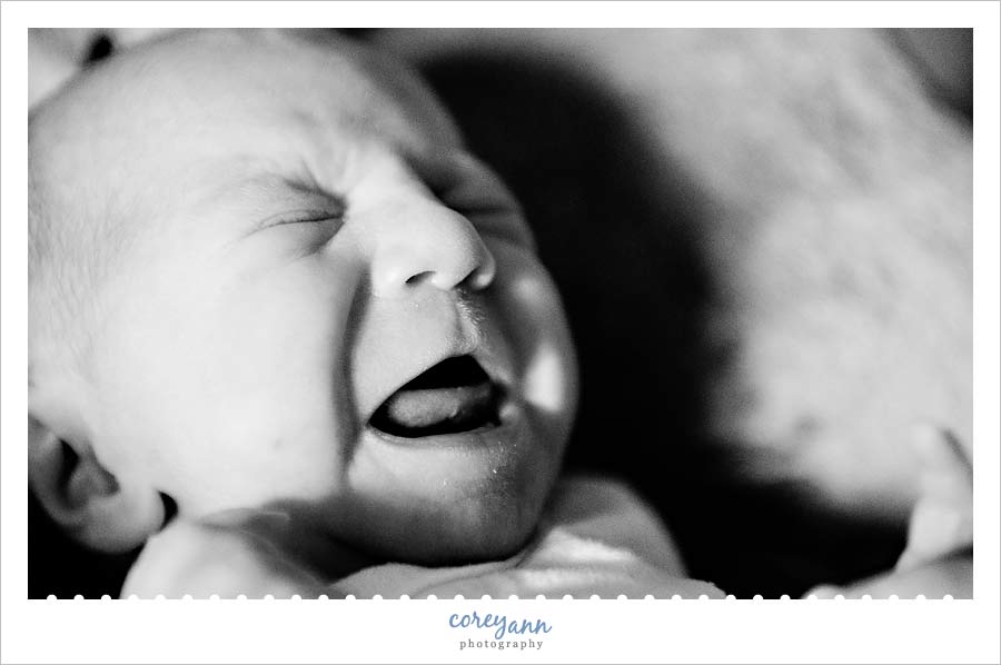 newborn baby session in north canton ohio (5)