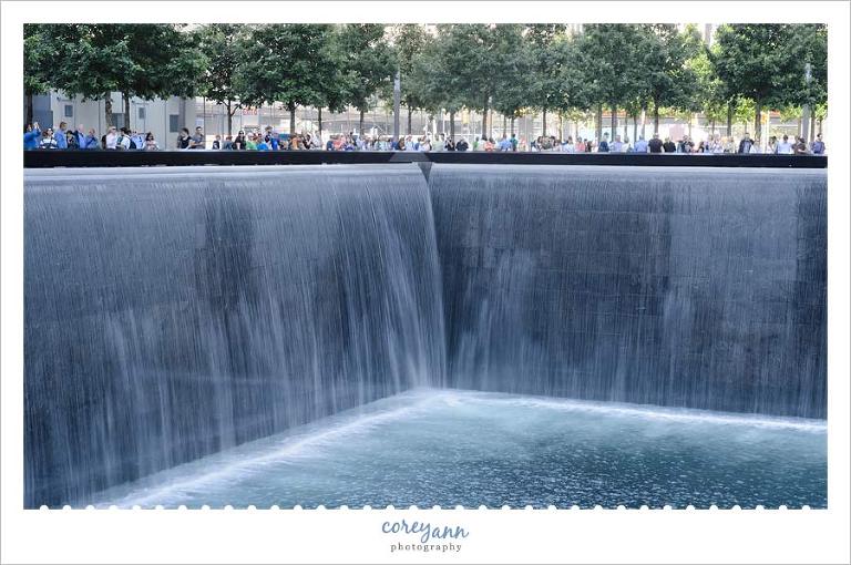 memorial fountain in the 9/11 memorial
