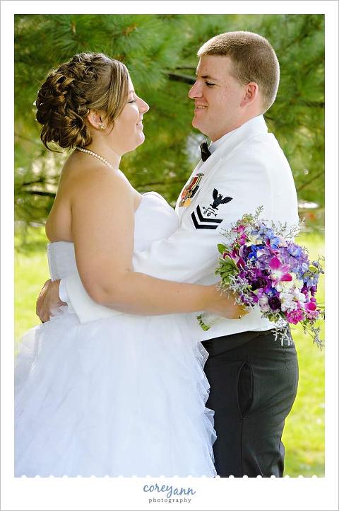 bride and groom at hope cabins in ohio