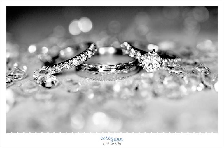 wedding rings in fake diamonds