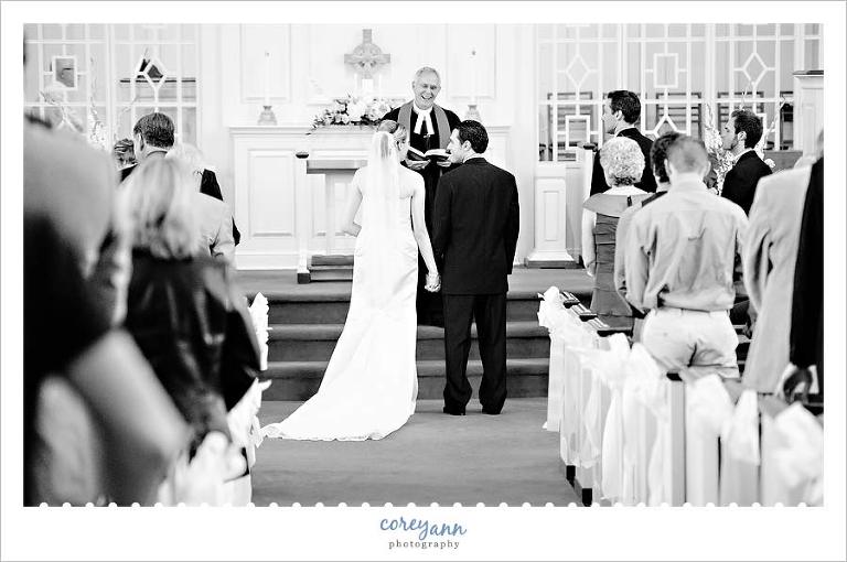 wedding ceremony at first presbyterian church of youngstown ohio