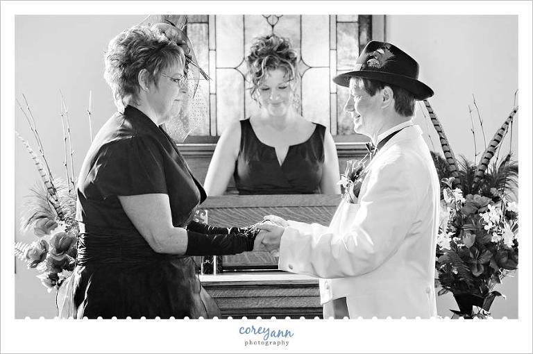 wedding ceremony at the canterbury venue in north canton ohio