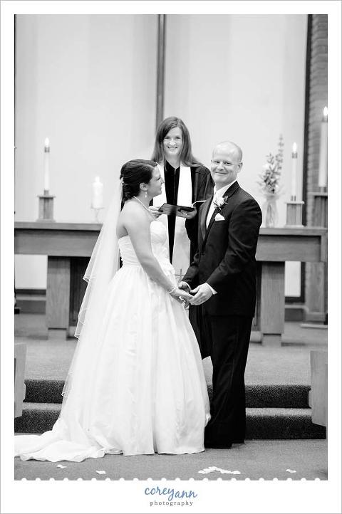 wedding ceremony at john knox presbyterian church in avon ohio