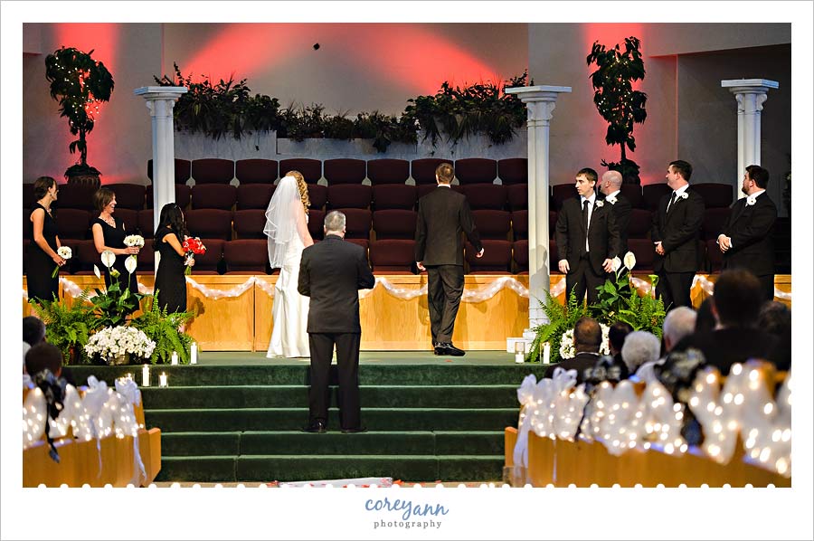 wedding rings being thrown to best man