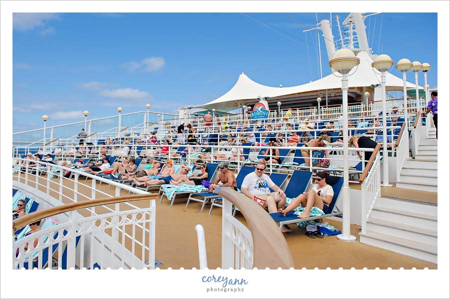 bimini deck on the norwegian dawn