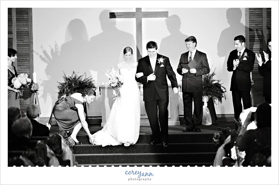 Unplugged Wedding guest flash during wedding ceremony