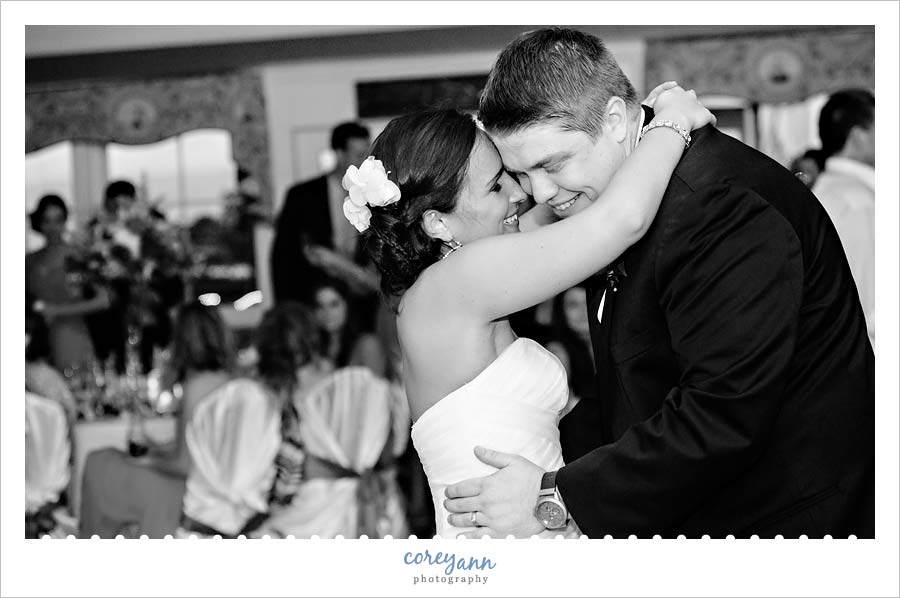 wedding reception at cleveland yacht club with rock the house