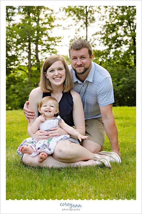 one year old portrait session in northeast Ohio (6)