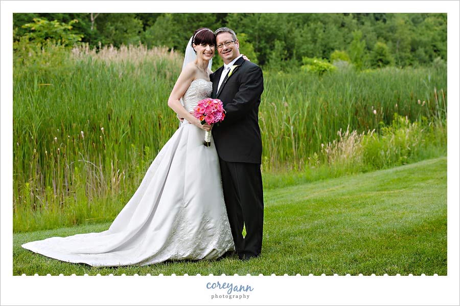 wedding portrait at the welshfield inn in burton ohio