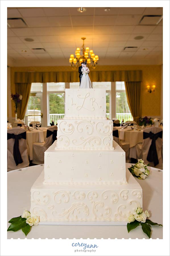 cream wild flour bakery cake