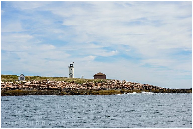 great duck island lighthouse in maine