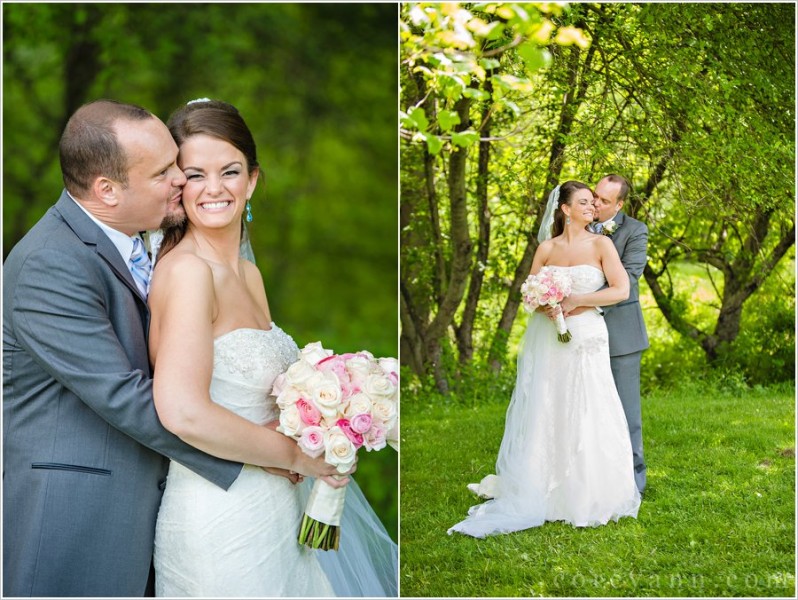 wedding pictures at bride with long veil at conrad botzum farm in akron ohio