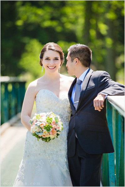 bride and groom wedding portraits at kirtland country club in ohio