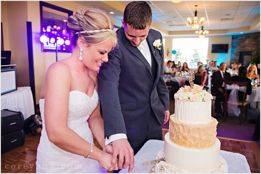 cutting the west side bakery cake in medina ohio