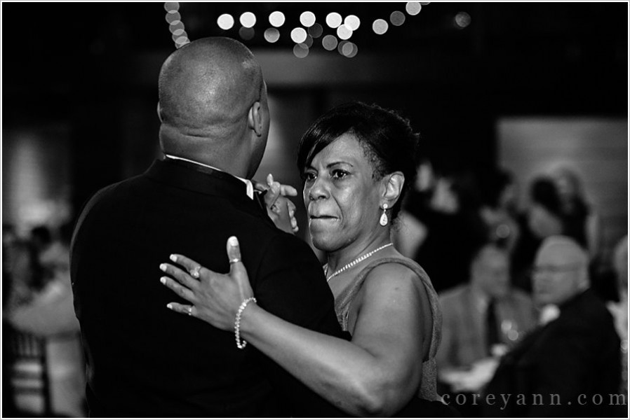 mother son dance to mama by boys ii men