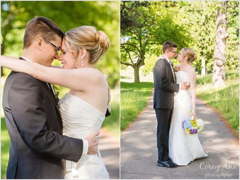 bride and groom at shaker heights country club in ohio