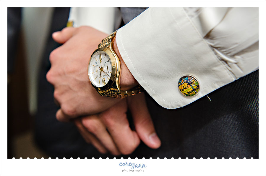 custom map cufflinks