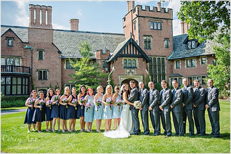 bridal party in front of stan hywet