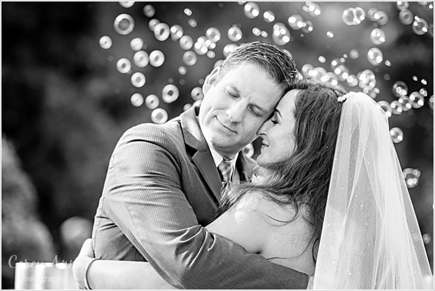 stan hywet hall and gardens wedding reception portraits