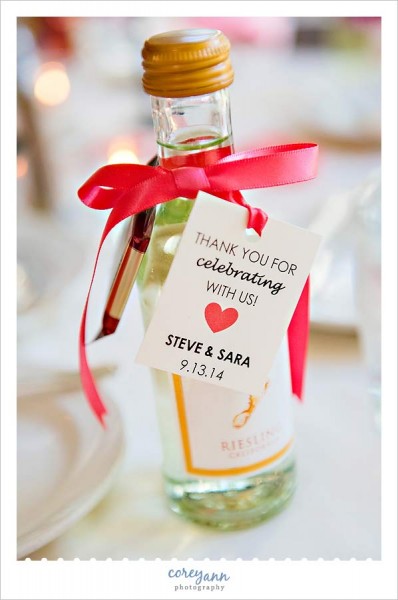 mini bottle of wine wedding favor