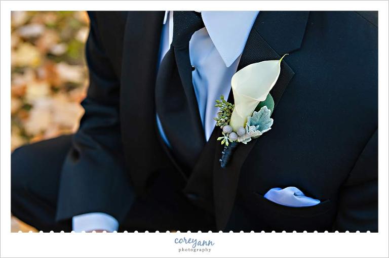 groom lily boutonniere