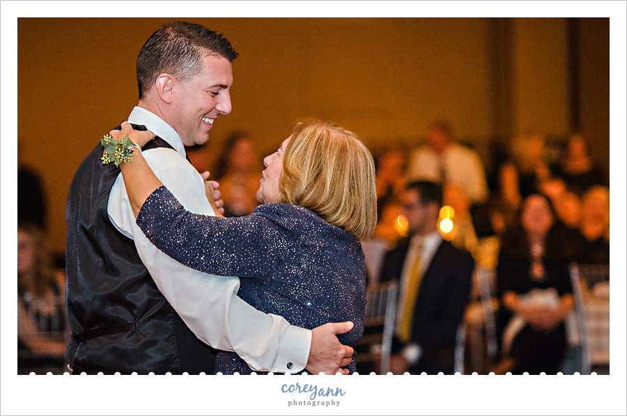 wedding reception in october in downtown cleveland ohio