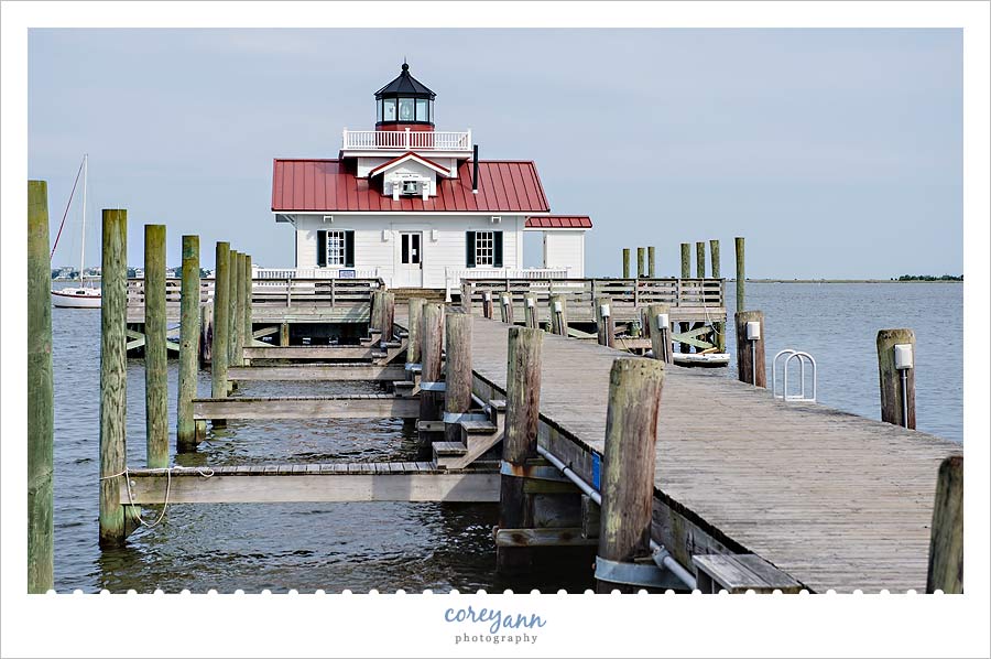 roanoke-marshes-lighthouse