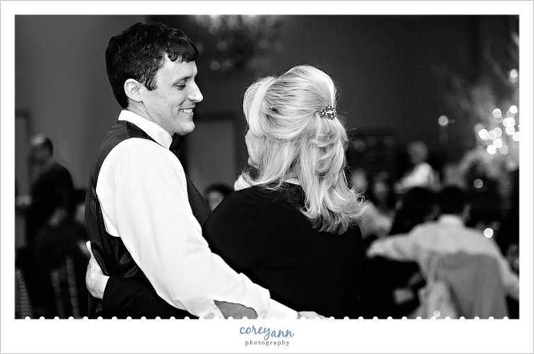 mother son dance at wedding reception in canfield ohio