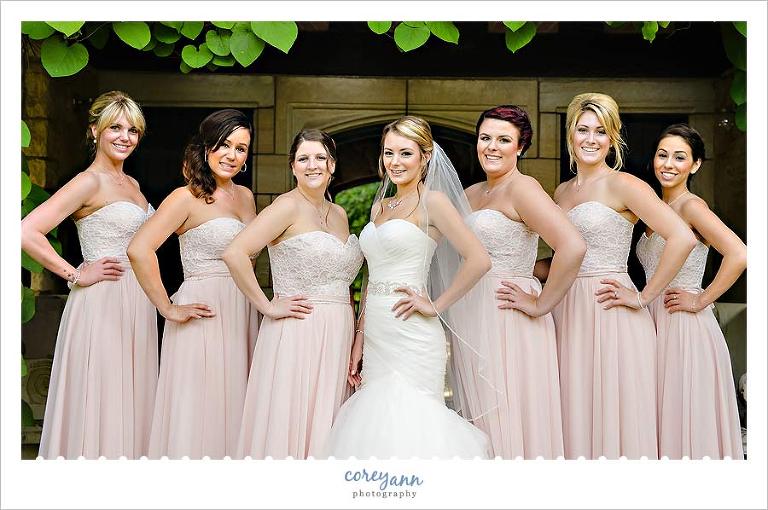bridesmaids at stan hywet in akron ohio