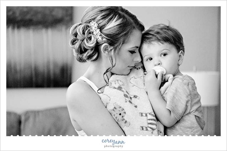bride and toddler son before wedding in ohio