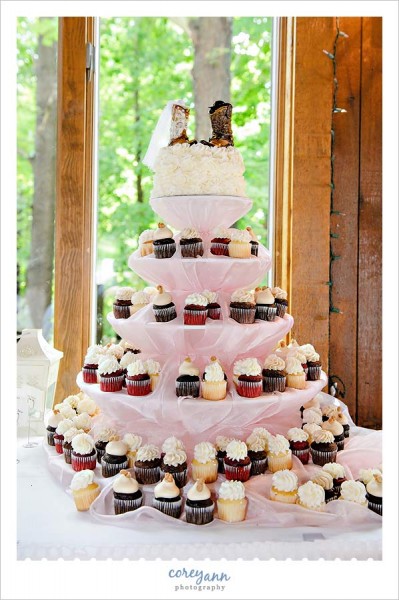 country themed cupcake tower by main street cupcakes