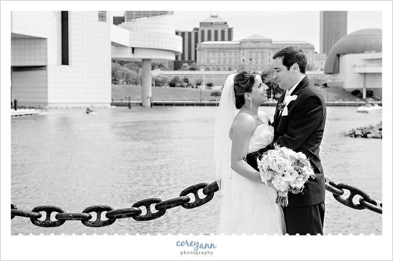 bride and groom in downtown cleveland ohio