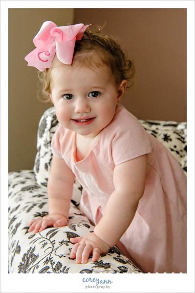 akron ohio baby photographer