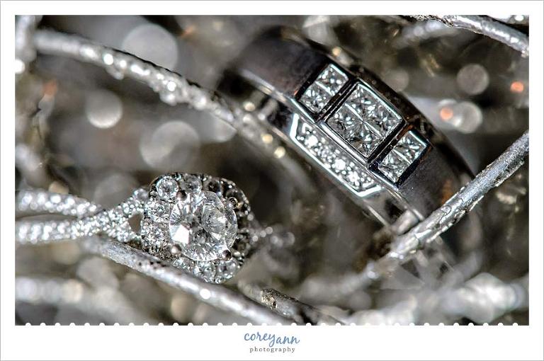 winter themed wedding ring image 