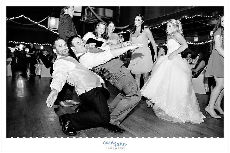 wedding reception at the columbia ballroom in ohio