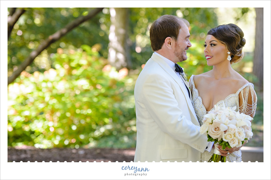 Cleveland Wedding Portrat at the Cultural Gardens in September