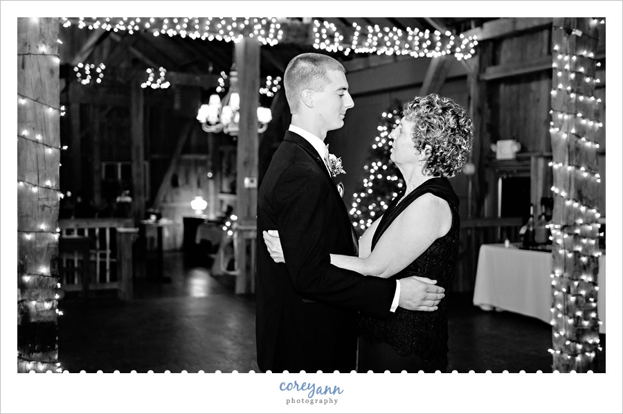 Wedding reception at Brookside Farms in Ohio