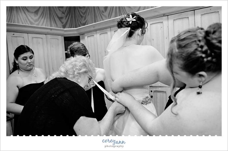 Bride getting ready for wedding at Corazon in Dublin