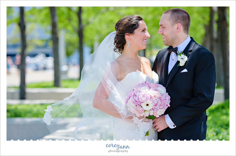 Wedding Photo in Downtown Cleveland in June