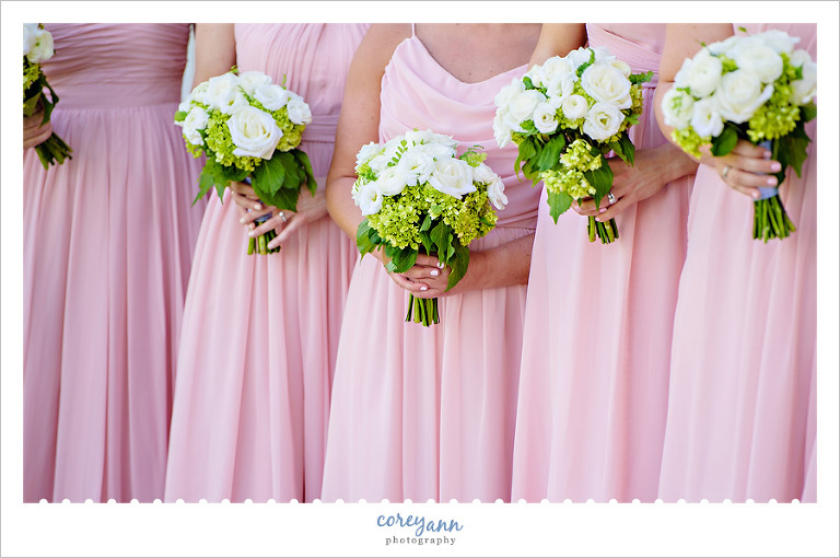 White and Green Bridesmaid Bouquets
