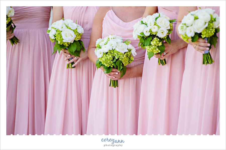 White and Green Bridesmaid Bouquets