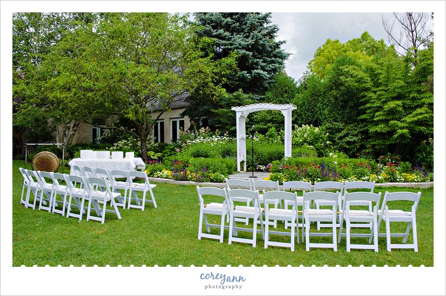 Inn Walden Wedding in Aurora