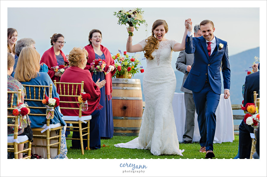 October Wedding Ceremony at Wintergreen Resort