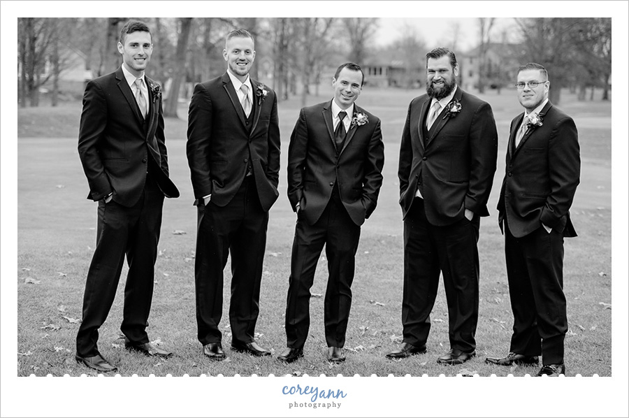 December Wedding at Chenoweth Golf Course