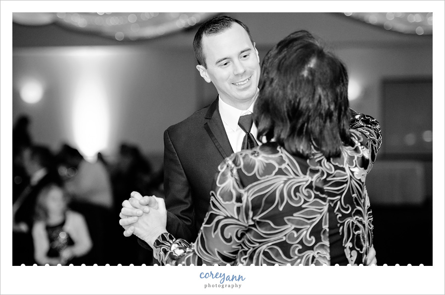 Winter Wedding Reception at Chenoweth Golf Course