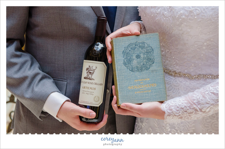 Wedding Gifts to Bride and Groom