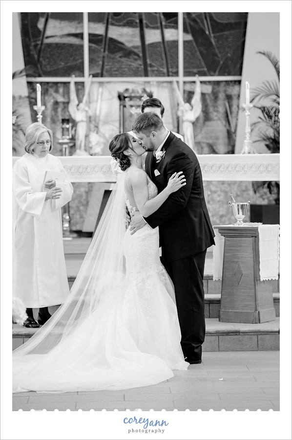 St Paul Catholic Church Wedding Ceremony in Akron