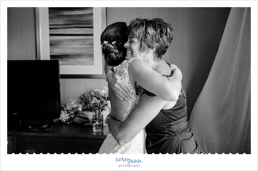 Getting Ready for Wedding in Ohio