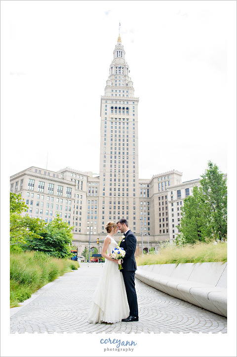 Wedding Couple in Downtown Cleveland